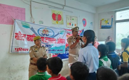 यातायात पुलिस नें नित्या पब्लिक स्कूल बनकटिया में छात्राओं को किया जागरुक
