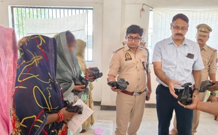 डीएम व एसपी नें जिला कारागार की महिला कैदियों की सुनी समस्याएं