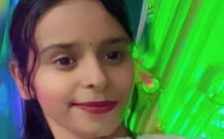 घर में तड़पती मिली छात्रा, मौत