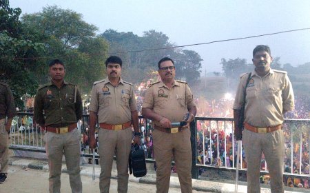 थानाध्यक्ष अनिल कुमार ने संभाला मोर्चा शान्ति व्यवस्था के बीच सम्पन्न हुआ छठ व्रत कार्य क्रम