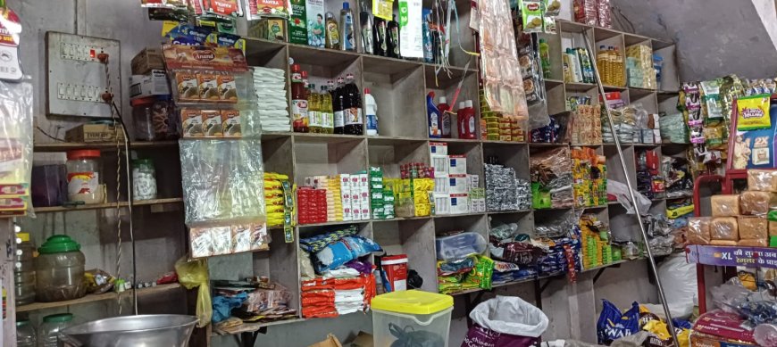 मेहदावल क्षेत्र में जीएसटी की नई दरें लागू नहीं