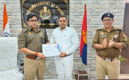 एसपी नें थानों के आरक्षियों की बीट बुक का किया निरीक्षण