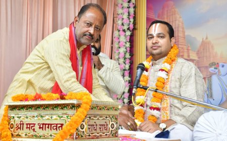 भगवान की भक्ती में ही शक्ति है- आचार्य धरणीधर 