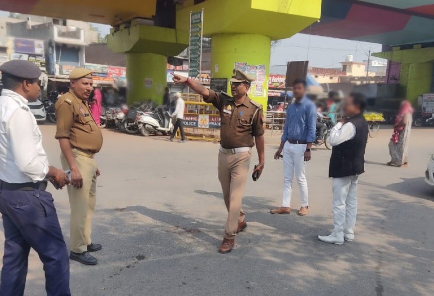 यातायात पुलिस नें मेहदावल बाईपास से हटवाया अतिक्रमण