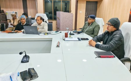 एसपी नें साइबर अपराध की रोकथाम के लिए पुलिस कर्मियों के साथ की समीक्षा गोष्ठी