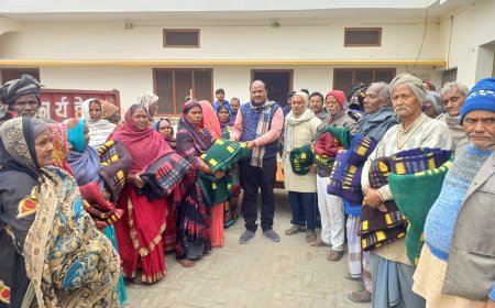 प्रमुख प्रतिनिधि नित्यानंद ने सैकड़ो लोगों के बीच वितरित किया कंबल जरूरतमंदों के खिले चेहरे 