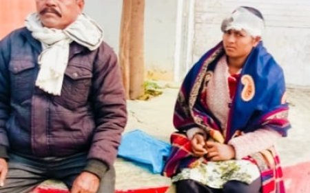 लाठी डंडा से लैस आधा दर्जन हमलावरों ने घर में घुसकर तीन का सिर फोड़ा