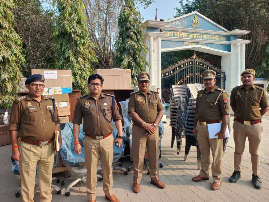 आधुनिक उपकरणो का एस पी नें किया वितरण 