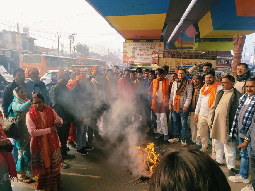 बांग्लादेश में हिंदुओं पर उत्पीड़न बर्दाश्त नहीं- धीरज पाठक