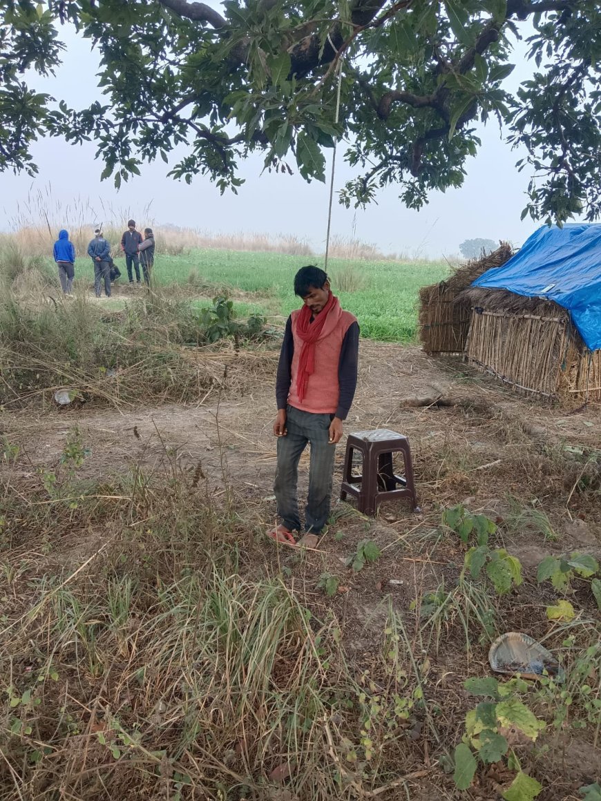 युवक ने पेड़ से लटकर रस्सी से फसरी लगाकर की आत्म हत्या 