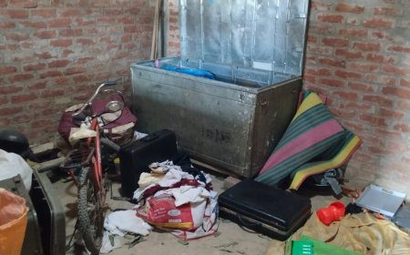 खिड़की के रास्ते घुसकर लाखों की चोरी