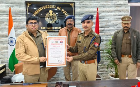 महाकुंभ 2025 में उत्कृष्ट सुरक्षा व्यवस्था के लिए क्षेत्राधिकारी यातायात को मिला सेवा मेडल