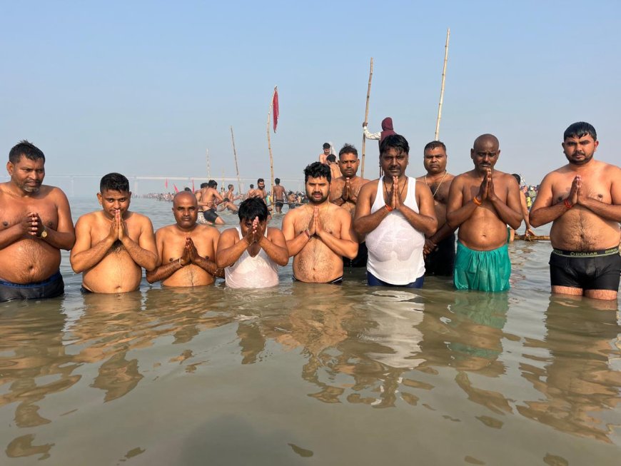 मौनी अमावस्या पर सरयू स्नान कर विधायक गणेश चैहान ने दिया सनातन संस्कृति का संदेश