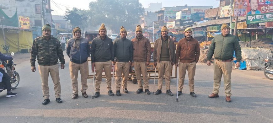 मौनी अमावस्या पर प्रशासनिक मुस्तैदी की मिसाल बने चौकी  प्रभारी लोहरैया 