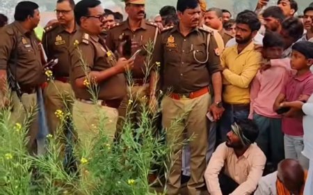 संदिग्ध परिस्थितियों में फंदे से लटकता मिला शव