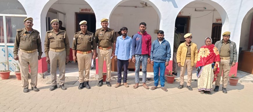 पुलिस नें चार वारण्टी अभियुक्त को किया गिरफ्तार