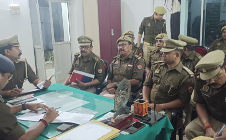 क्षेत्राधिकारी धनघटा नें थाना महुली पर किया  बैठक