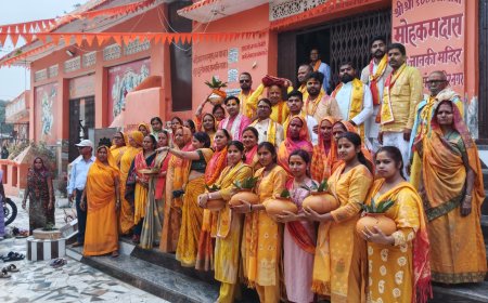 संत कबीर नगर में हर्षोल्लास से निकाली गई कलश यात्रा 