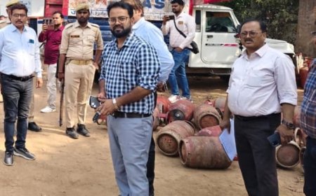 संतकबीरनगर में डीजल, पेट्रोल एवं गैस की पर्याप्त मात्रा उपलब्ध है- पूर्ति निरीक्षक