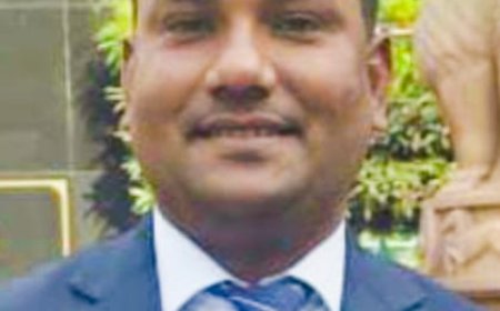 संदीप बने समीक्षा अधिकारी 