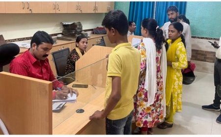 सूर्या एकेडमी प्रवेश के लिए प्रत्येक दिन सैकड़ो की संख्या में पहुंच रहे अभिभावक व छात्र