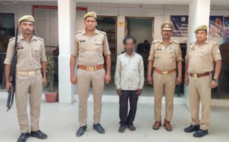 चोरी की मोटरसाइकिल व नगदी के साथ अभियुक्त गिरफ्तार