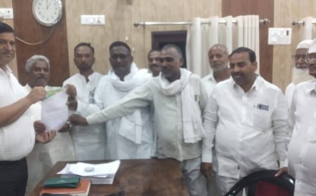संतकबीरनगर में पंचायत चुनाव तक ग्राम प्रधानों का कार्यकाल बढ़ाने की उठी मांग