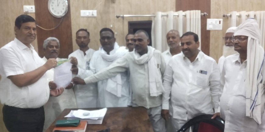 संतकबीरनगर में पंचायत चुनाव तक ग्राम प्रधानों का कार्यकाल बढ़ाने की उठी मांग