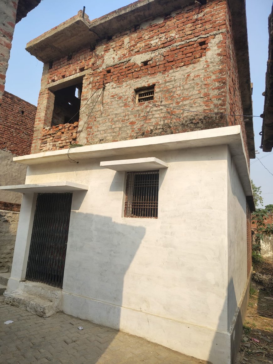 बंद कमरे में मिला विवाहिता का शव, फरार पति की तलाश, छत पर सड़ती रही लाश, महुली थाना क्षेत्र का मामला
