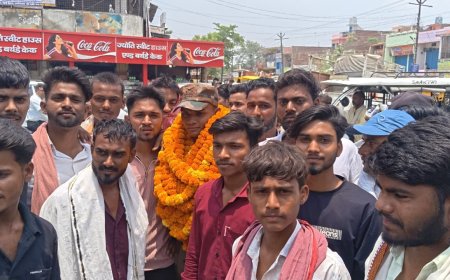 अग्निवीर बनकर गांव लौटे अनिकेश यादव, धनघटा चौराहे पर हुआ भव्य स्वागत