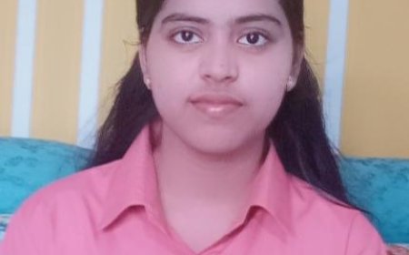 आस्था यादव ने बीएससी में सर्वाेच्च अंक प्राप्त कर बढ़ाया संतकबीरनगर जिले का मान 