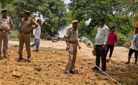 डीएम व एसपी के निर्देशन पर बभनी चौराहे पर बन रहा पुलिस बूथ कार्यालय