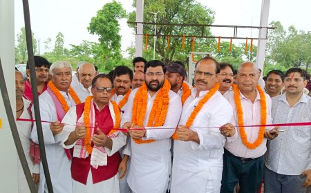 श्रीशंकर फिलिंग स्टेशन नोक्ता का हुआ भव्य शुभारंभ, सुबोध यादव ने फीता काट कर किया उदघाटन