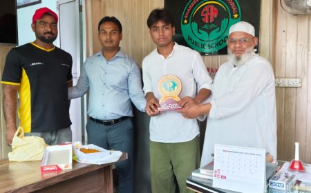 नीट में सफल मोहम्मद कैफ को किया गया सम्मानित