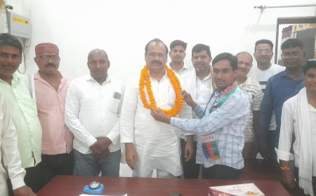 नाथनगर ब्लॉक प्रमुख को प्रशासक बनाए जाने पर हुआ भव्य स्वागत
