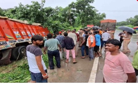 चालक की लापरवाही से कुर्थिया चौराहे पर ट्रक ने एक ही परिवार के चार लोगो को रौंदा