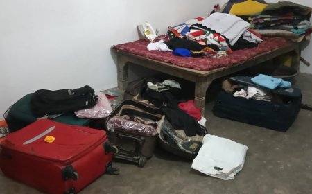 छत के रास्ते घर में घुसकर जेवरात व डेढ़ लाख नगदी चोरी