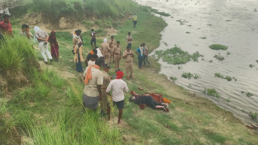 नदी में ईंट-पत्थर से बंधा मिला लावारिस शव, क्षेत्र में सनसनी