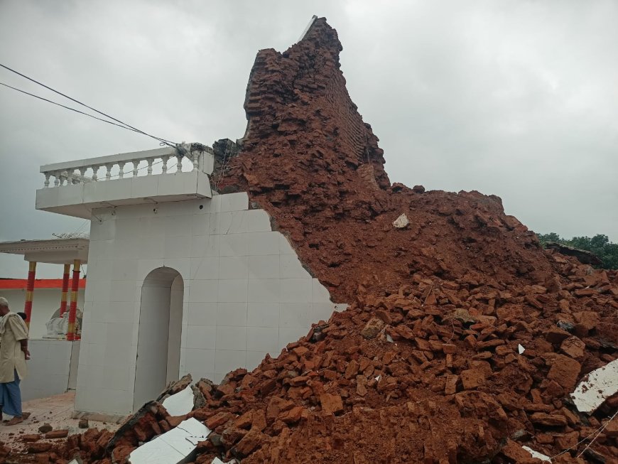 धनघटा थाना क्षेत्र में बैजनाथ मंदिर भरभराकर गिरा, श्रद्धालुओं में शोक की लहर