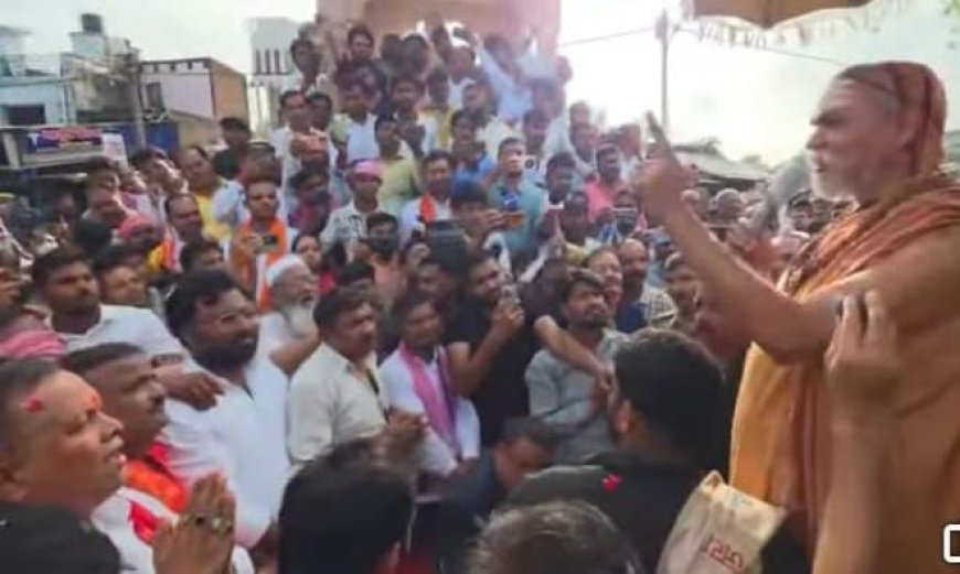 गौ माता को राष्ट्र माता घोषित करने की मांग, शंकराचार्य ने सरकार पर साधा निशाना