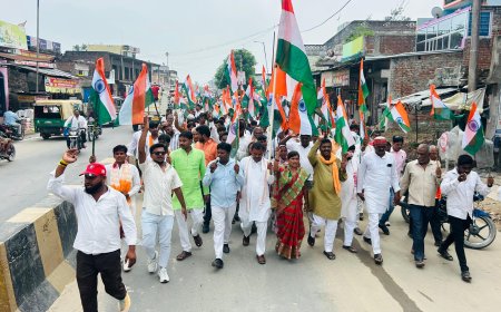 नीलमणि के नेतृत्व में निकला तिरंगा यात्रा राष्ट्रभक्ति और एकता का दिया संदेश 