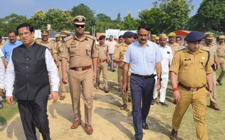 मंडलायुक्त बस्ती, डीआईजी बस्ती, डीएम व एसपी नें स्पोर्ट्स स्टेडियम कार्यक्रम स्थल का लिया जायजा
