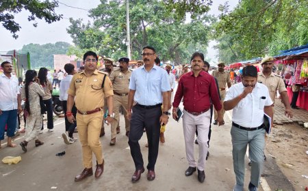 डीएम व एसपी ने बाबा बैजूधाम मन्दिर पहुँचकर सुरक्षा एवं कानून व्यवस्था का लिया जायजा