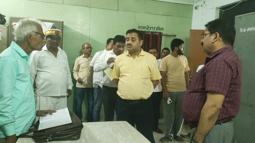 संयुक्त विकास आयुक्त बस्ती मण्डल ने बेलहर विकास खण्ड का किया निरीक्षण