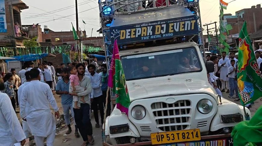 तेज आवाज बजाने पर बखिरा पुलिस नें किया तीन डीजे सीज 