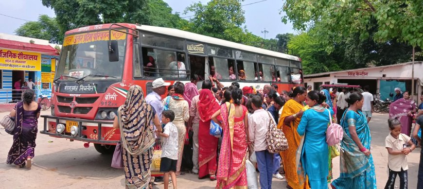 मेहदावल में फेल हुई मुख्यमंत्री की रक्षाबंधन मुफ्त बस सेवा