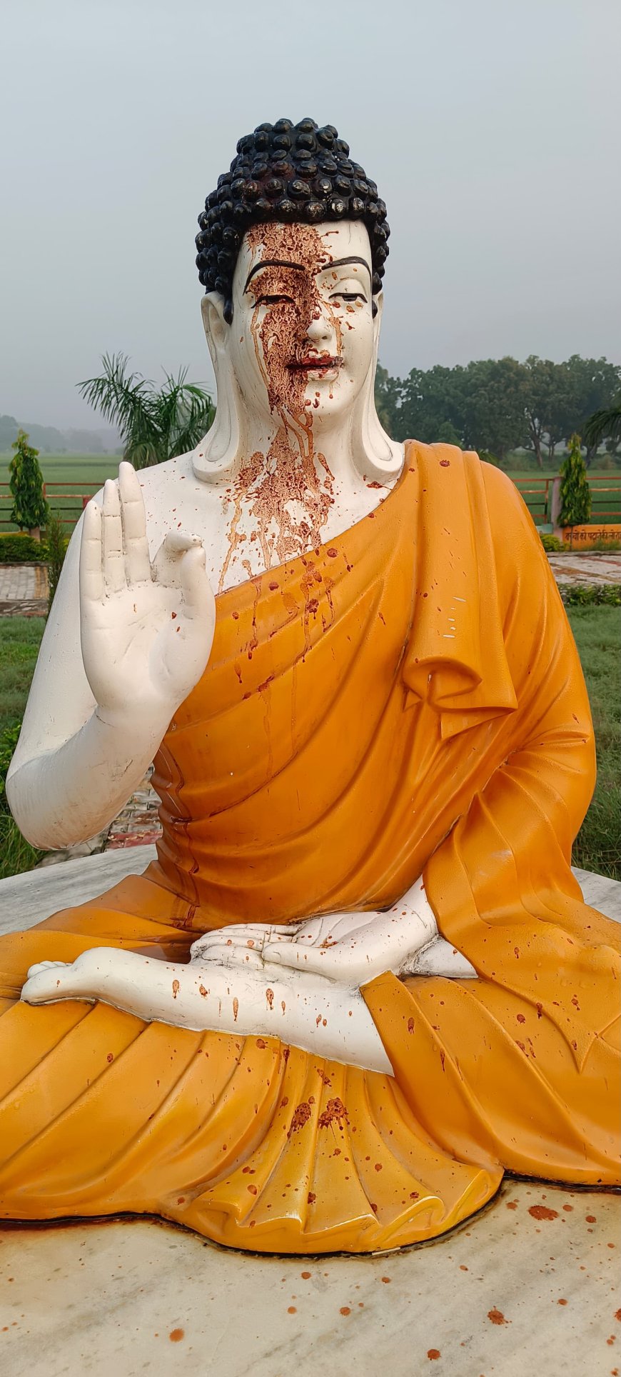बुद्ध प्रतिमा पर थूकने की घटना के बाद प्रशासन सख्त